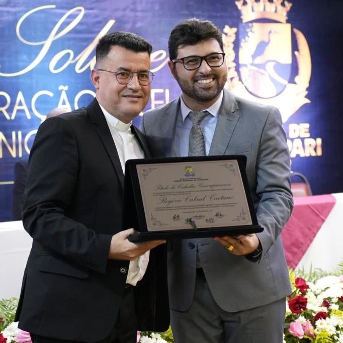 Padre Rogério Cabral Caetano recebe honraria em Guarapari
