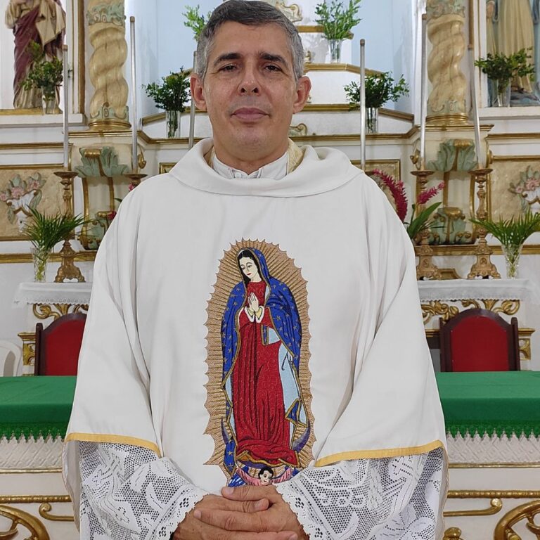 Pe. Fabiano Ferreira da Silva
