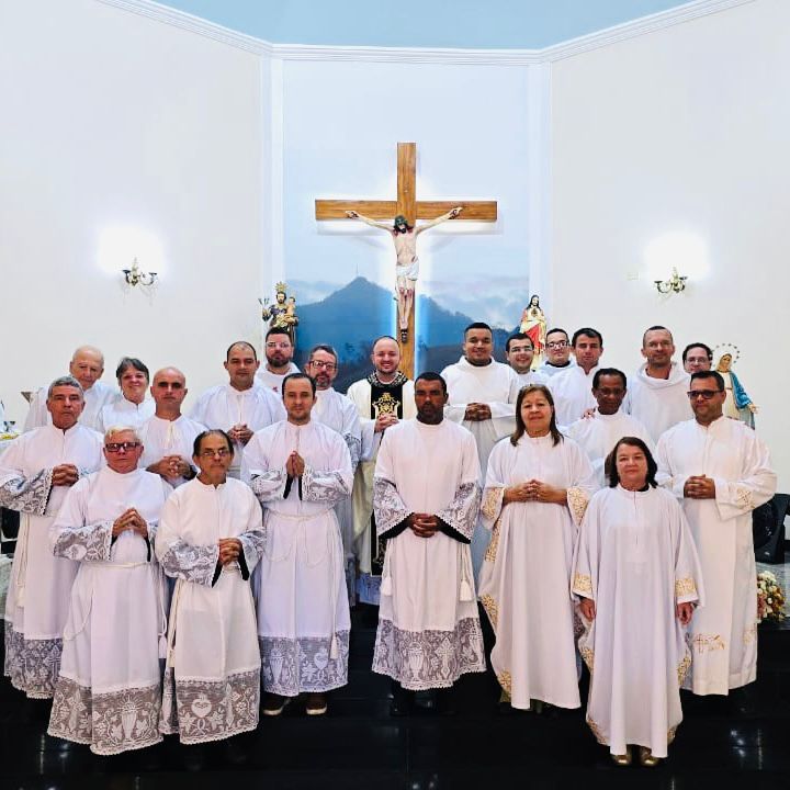 São José de Ubá sedia encontro de Leitores e Acólitos Instituídos do Vicariato Noroeste