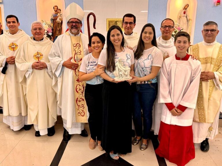 Movimento Igreja Inclusiva: Acolher pessoas autistas e outras deficiências