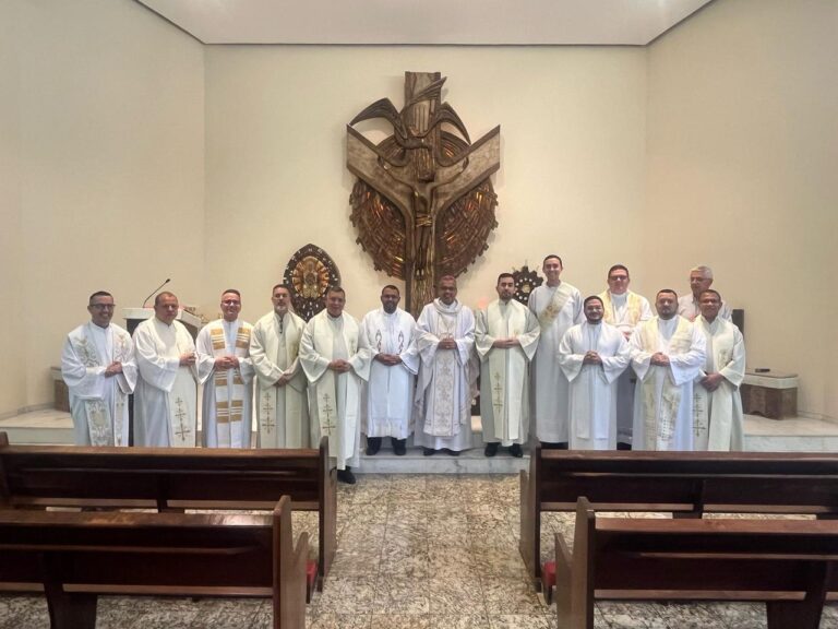 Diocese de Campos presente no Curso de Formação para Coordenadores de Pastoral do Regional Leste 1