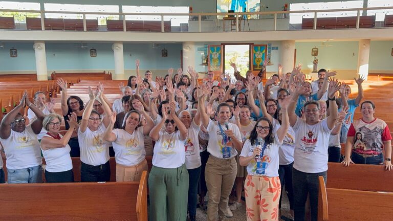 Catequistas do Vicariato Noroeste participam de peregrinação às Igrejas Jubilares