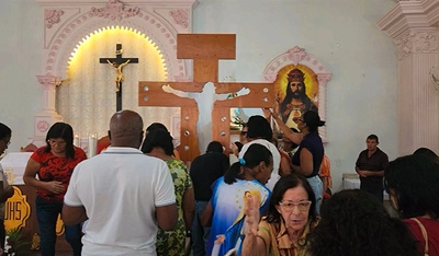 Cruz Jubilar visita Paróquia Nossa Senhora da Penha, em Campos dos Goytacazes
