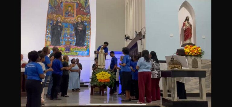 Legião de Maria do Santuário Perpetuo Socorro preparam coroação de Nossa Senhora