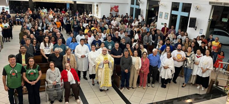 Santa Missa marcou a celebração dos 29 anos de sacerdócio do Pe. Crimário