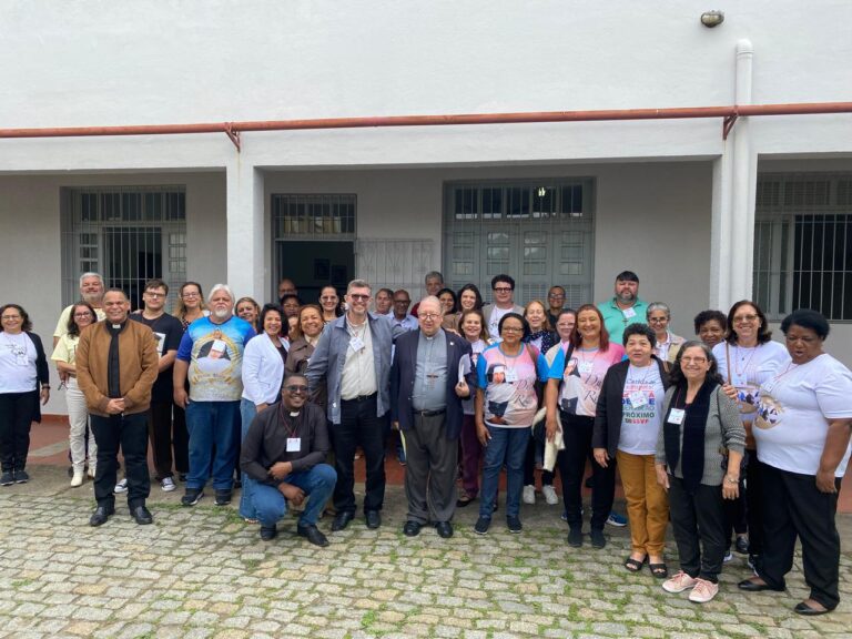 Bispo de Campos participou de reunião com integrantes das pastorais sociais