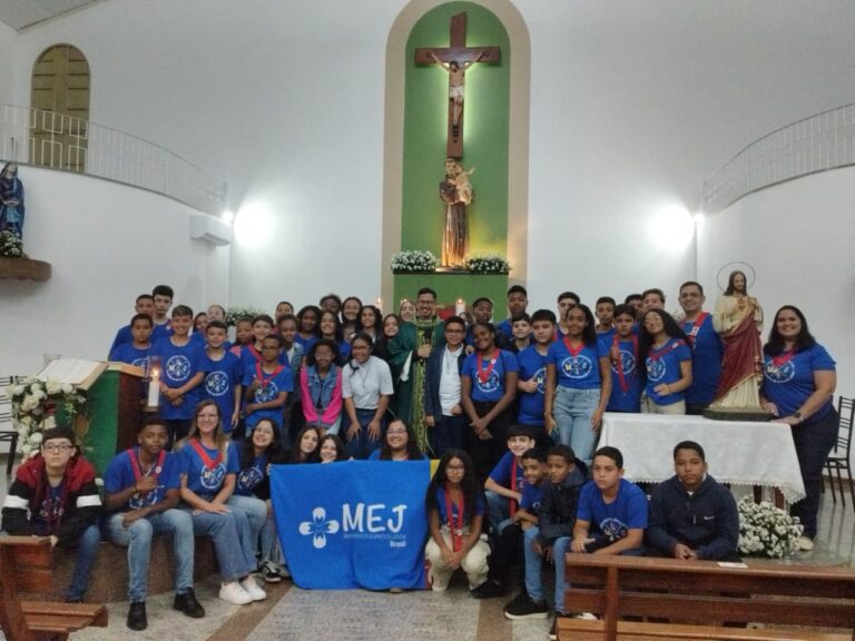 Paróquia Santo Antônio de Raposo celebrou Missa para os integrantes do MEJ