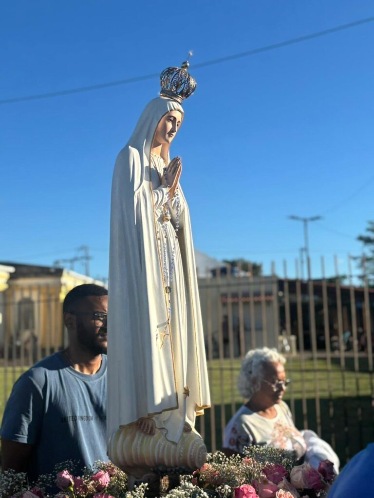 Fiéis de Ururaí recebem a visita da imagem peregrina de Nossa Senhora de Fátima
