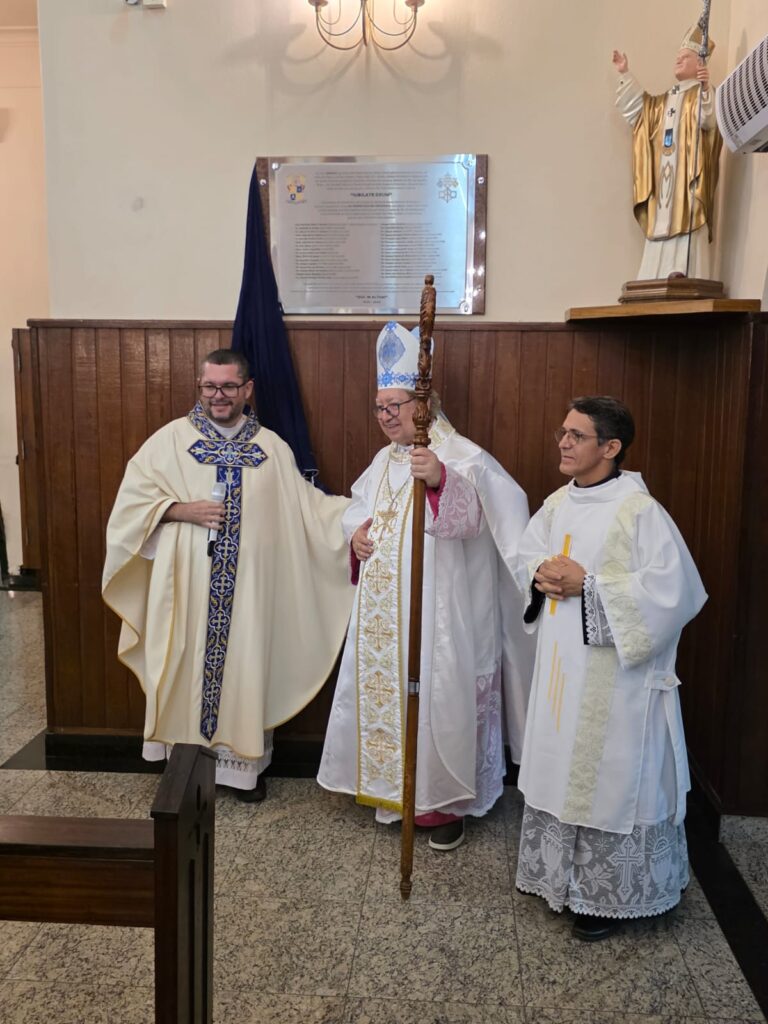 Paróquia Nossa Senhora do Rosário celebra 100 anos com novenário e homenagem ao clero em Campos